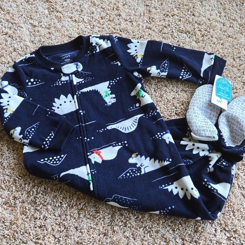 Carter's fleece sleeper, 18 months, nwt